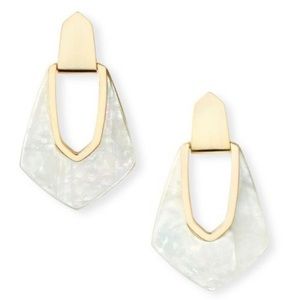 Kendra Scott Sold Out Kensley Earrings in Ivory Mother of Pearl